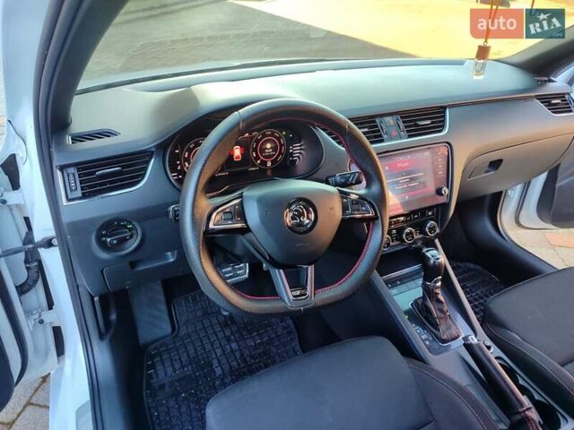 Белый Шкода Октавия, объемом двигателя 1.97 л и пробегом 270 тыс. км за 19350 $, фото 47 на Automoto.ua