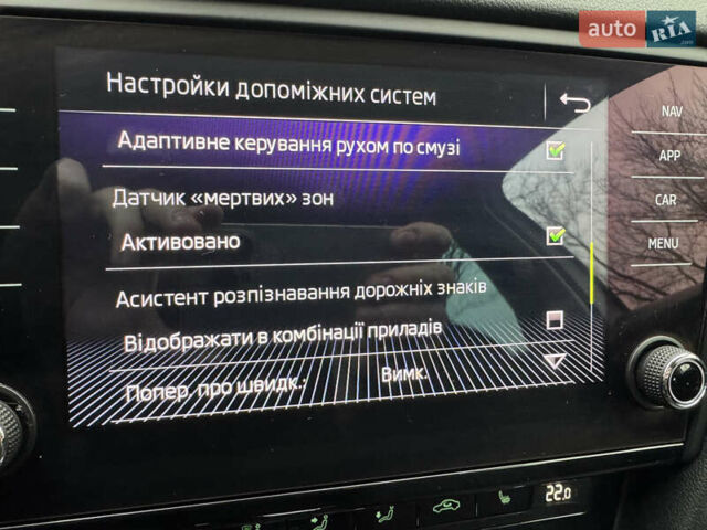 Белый Шкода Октавия, объемом двигателя 1.6 л и пробегом 196 тыс. км за 15499 $, фото 61 на Automoto.ua