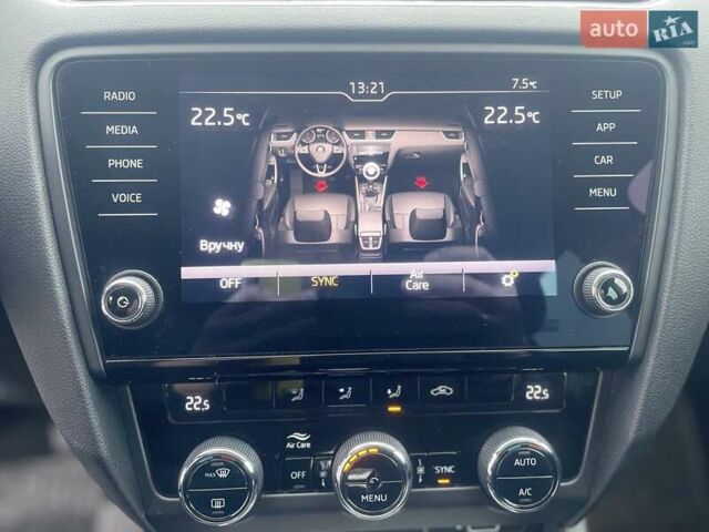 Білий Шкода Октавія, об'ємом двигуна 2 л та пробігом 218 тис. км за 13999 $, фото 52 на Automoto.ua