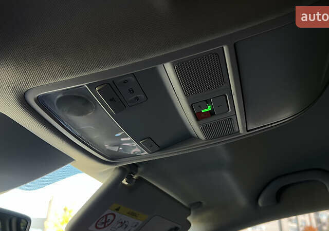 Белый Шкода Октавия, объемом двигателя 2 л и пробегом 201 тыс. км за 14300 $, фото 25 на Automoto.ua