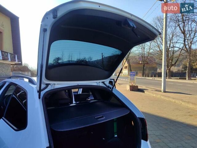 Белый Шкода Октавия, объемом двигателя 1.97 л и пробегом 270 тыс. км за 19350 $, фото 41 на Automoto.ua