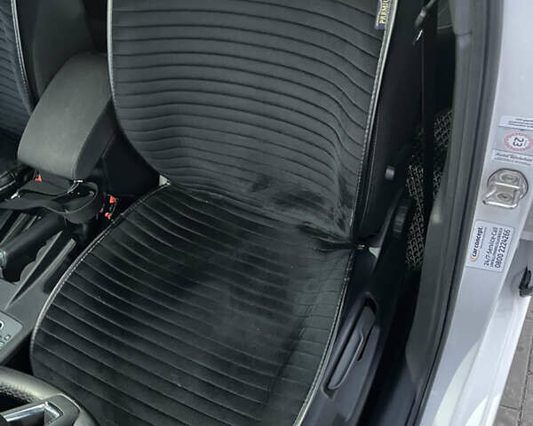 Белый Шкода Октавия, объемом двигателя 2 л и пробегом 242 тыс. км за 16899 $, фото 31 на Automoto.ua