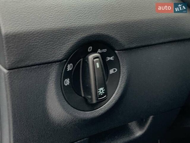 Білий Шкода Октавія, об'ємом двигуна 1.6 л та пробігом 202 тис. км за 16655 $, фото 39 на Automoto.ua