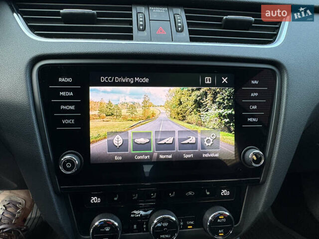 Білий Шкода Октавія, об'ємом двигуна 1.97 л та пробігом 181 тис. км за 20499 $, фото 18 на Automoto.ua