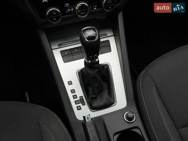 Белый Шкода Октавия, объемом двигателя 2 л и пробегом 197 тыс. км за 14200 $, фото 29 на Automoto.ua