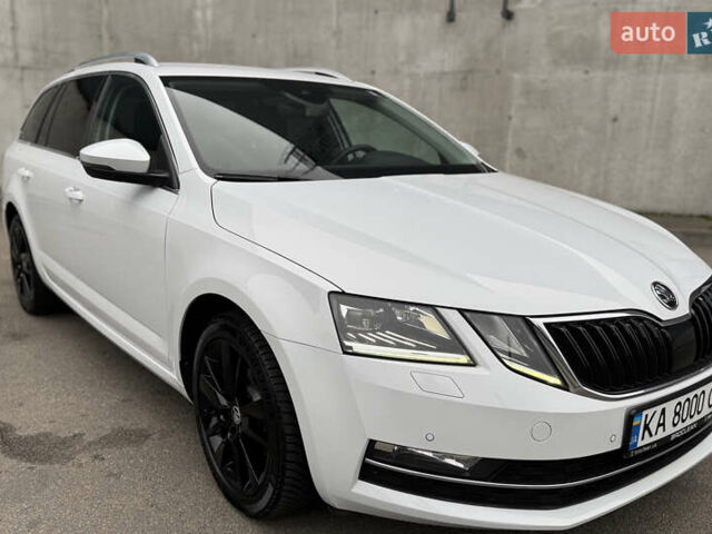 Белый Шкода Октавия, объемом двигателя 1.6 л и пробегом 196 тыс. км за 15499 $, фото 11 на Automoto.ua