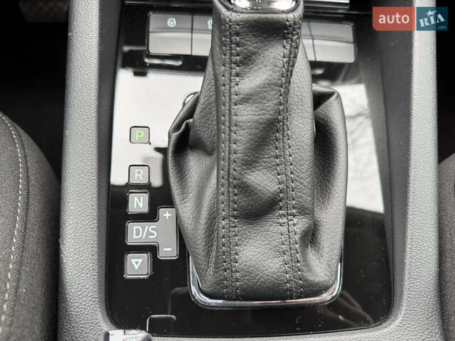 Белый Шкода Октавия, объемом двигателя 1.6 л и пробегом 196 тыс. км за 15499 $, фото 53 на Automoto.ua