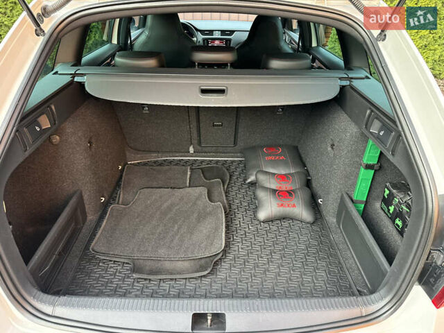 Білий Шкода Октавія, об'ємом двигуна 1.97 л та пробігом 181 тис. км за 20499 $, фото 12 на Automoto.ua