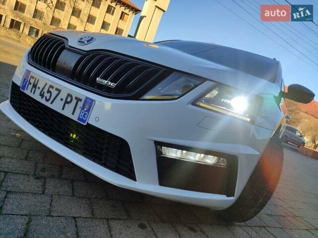 Белый Шкода Октавия, объемом двигателя 1.97 л и пробегом 270 тыс. км за 19350 $, фото 61 на Automoto.ua
