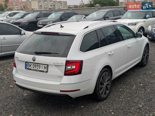 Білий Шкода Октавія, об'ємом двигуна 1.97 л та пробігом 226 тис. км за 18990 $, фото 12 на Automoto.ua