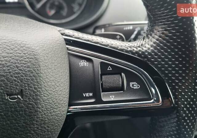 Белый Шкода Октавия, объемом двигателя 2 л и пробегом 250 тыс. км за 17950 $, фото 15 на Automoto.ua