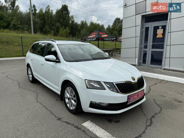 Шкода Октавія 2019 у Ирпене на Automoto.ua Білий Шкода Октавія, об'ємом двигуна 2 л та пробігом 280 тис. км за 14800 $, фото 33 на Automoto.ua