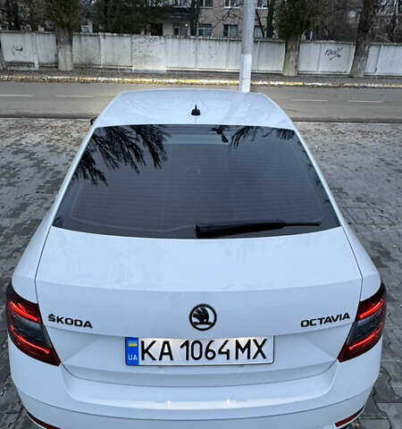 Белый Шкода Октавия, объемом двигателя 1.4 л и пробегом 75 тыс. км за 16500 $, фото 11 на Automoto.ua