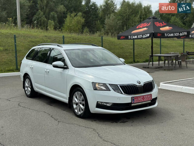 Шкода Октавія 2019 у Ирпене на Automoto.ua Білий Шкода Октавія, об'ємом двигуна 2 л та пробігом 280 тис. км за 14800 $, фото 55 на Automoto.ua