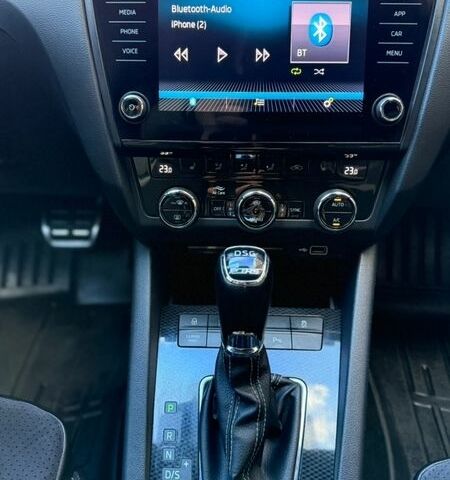 Белый Шкода Октавия, объемом двигателя 1.97 л и пробегом 286 тыс. км за 18200 $, фото 11 на Automoto.ua