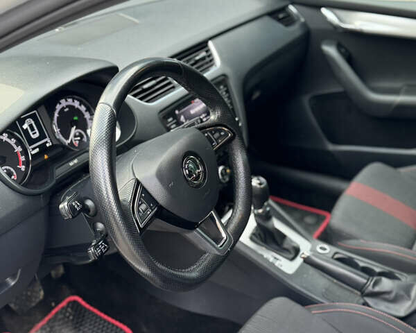 Білий Шкода Октавія, об'ємом двигуна 1.97 л та пробігом 182 тис. км за 16100 $, фото 6 на Automoto.ua