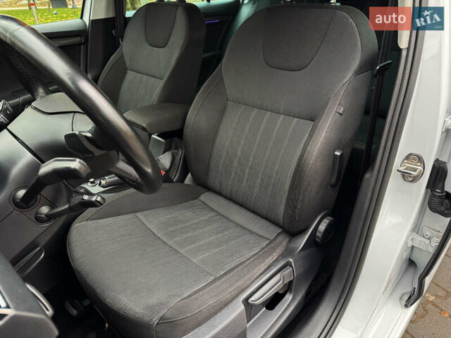 Белый Шкода Октавия, объемом двигателя 1.6 л и пробегом 196 тыс. км за 15499 $, фото 36 на Automoto.ua