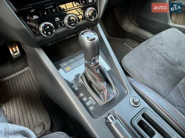 Білий Шкода Октавія, об'ємом двигуна 1.97 л та пробігом 181 тис. км за 20499 $, фото 45 на Automoto.ua