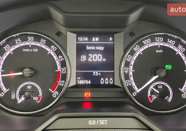 Белый Шкода Октавия, объемом двигателя 1.97 л и пробегом 188 тыс. км за 17750 $, фото 8 на Automoto.ua