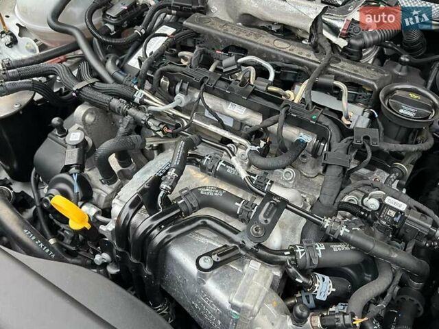 Белый Шкода Октавия, объемом двигателя 2 л и пробегом 193 тыс. км за 18700 $, фото 98 на Automoto.ua