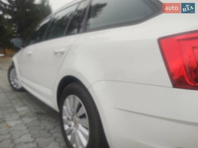 Белый Шкода Октавия, объемом двигателя 1.98 л и пробегом 211 тыс. км за 16500 $, фото 40 на Automoto.ua