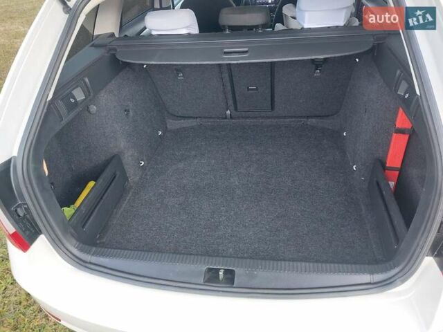 Шкода Октавия 2020 в Тернополе на Automoto.ua Белый Шкода Октавия, объемом двигателя 1.97 л и пробегом 187 тыс. км за 15200 $, фото 29 на Automoto.ua