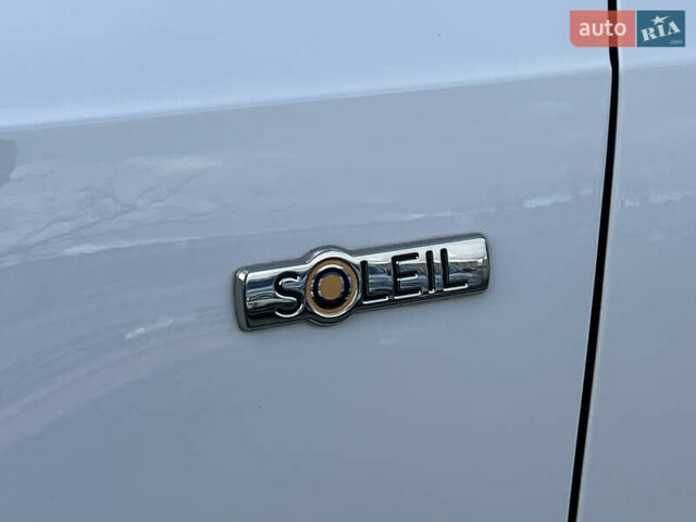 Белый Шкода Октавия, объемом двигателя 2 л и пробегом 200 тыс. км за 17456 $, фото 17 на Automoto.ua