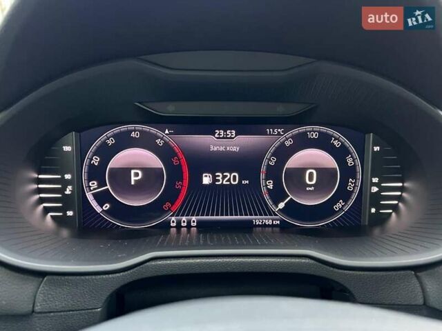 Белый Шкода Октавия, объемом двигателя 2 л и пробегом 193 тыс. км за 17999 $, фото 104 на Automoto.ua