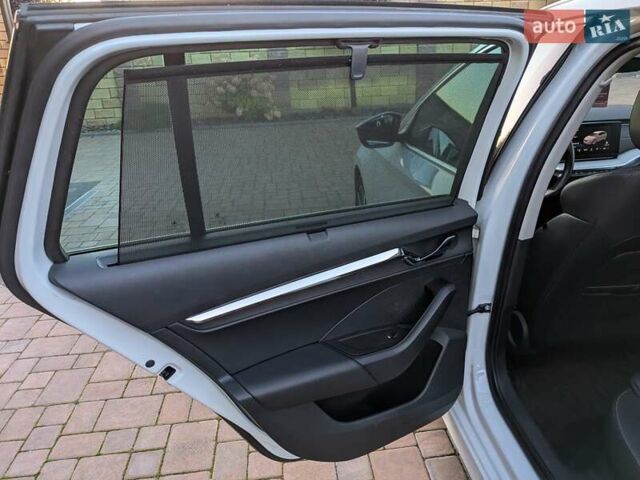 Шкода Октавия 2020 в Луцке на Automoto.ua Белый Шкода Октавия, объемом двигателя 1.97 л и пробегом 197 тыс. км за 23800 $, фото 26 на Automoto.ua