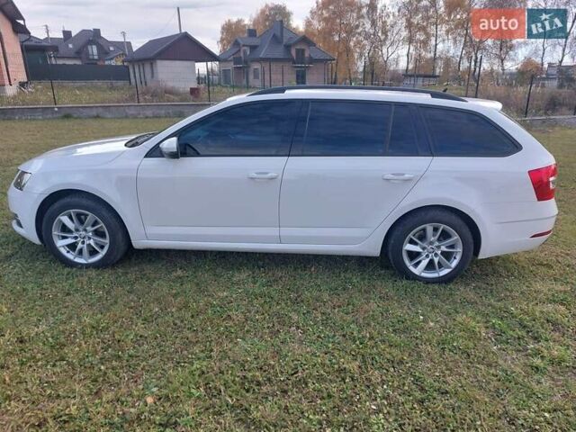 Шкода Октавия 2020 в Тернополе на Automoto.ua Белый Шкода Октавия, объемом двигателя 1.97 л и пробегом 187 тыс. км за 15200 $, фото 7 на Automoto.ua