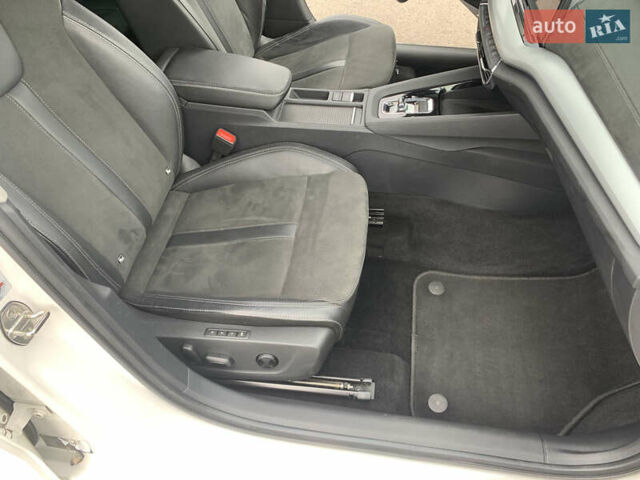 Шкода Октавия 2020 в Харькове на Automoto.ua Белый Шкода Октавия, объемом двигателя 1.97 л и пробегом 204 тыс. км за 19300 $, фото 21 на Automoto.ua