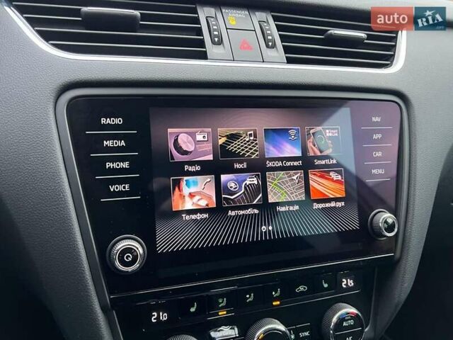 Белый Шкода Октавия, объемом двигателя 2 л и пробегом 193 тыс. км за 18700 $, фото 106 на Automoto.ua