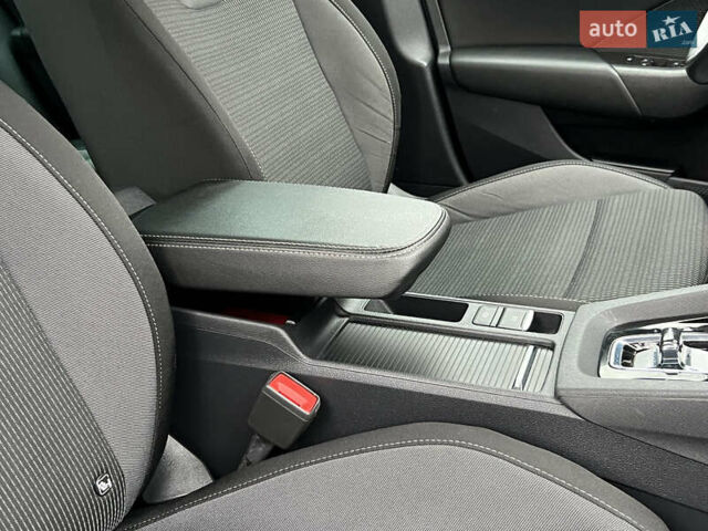 Белый Шкода Октавия, объемом двигателя 1.97 л и пробегом 229 тыс. км за 18300 $, фото 13 на Automoto.ua