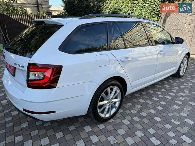 Білий Шкода Октавія, об'ємом двигуна 2 л та пробігом 199 тис. км за 16250 $, фото 82 на Automoto.ua