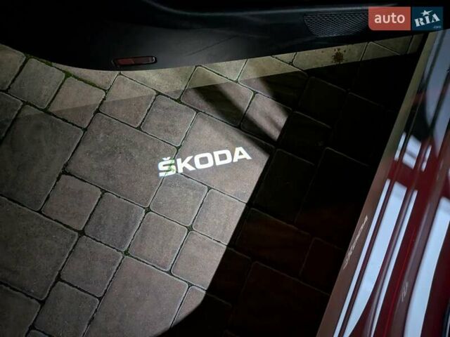 Шкода Октавия 2020 в Луцке на Automoto.ua Белый Шкода Октавия, объемом двигателя 1.97 л и пробегом 197 тыс. км за 23800 $, фото 79 на Automoto.ua