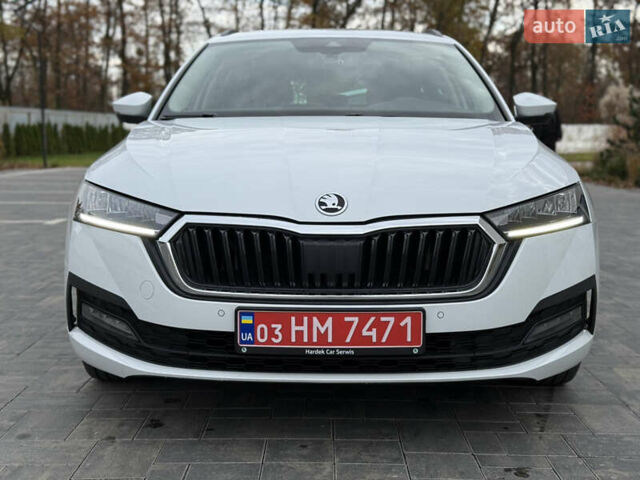 Білий Шкода Октавія, об'ємом двигуна 2 л та пробігом 230 тис. км за 17200 $, фото 5 на Automoto.ua