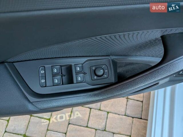 Шкода Октавия 2020 в Луцке на Automoto.ua Белый Шкода Октавия, объемом двигателя 1.97 л и пробегом 197 тыс. км за 23800 $, фото 17 на Automoto.ua