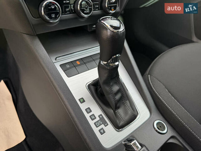 Білий Шкода Октавія, об'ємом двигуна 1.97 л та пробігом 203 тис. км за 16750 $, фото 18 на Automoto.ua