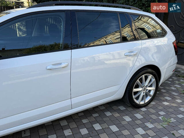 Білий Шкода Октавія, об'ємом двигуна 2 л та пробігом 199 тис. км за 16250 $, фото 99 на Automoto.ua