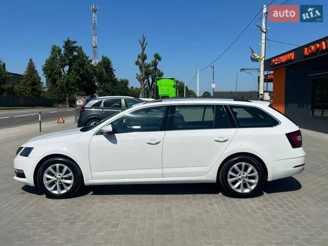 Белый Шкода Октавия, объемом двигателя 2 л и пробегом 216 тыс. км за 16300 $, фото 3 на Automoto.ua