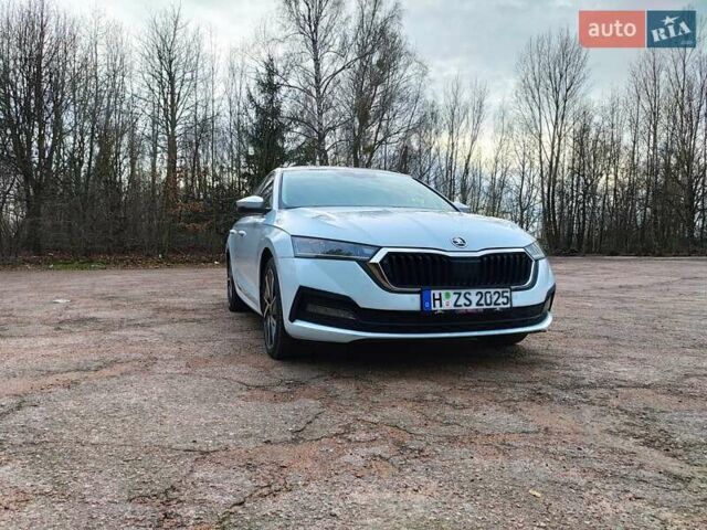 Белый Шкода Октавия, объемом двигателя 2 л и пробегом 310 тыс. км за 17800 $, фото 14 на Automoto.ua