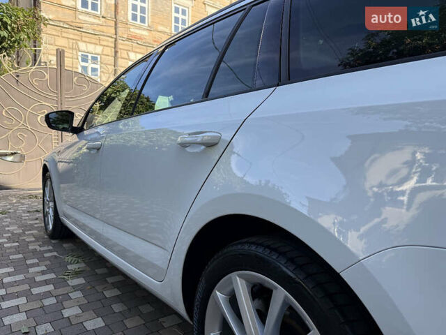 Білий Шкода Октавія, об'ємом двигуна 2 л та пробігом 199 тис. км за 16250 $, фото 71 на Automoto.ua