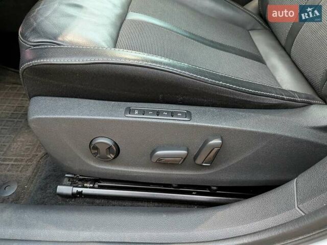 Білий Шкода Октавія, об'ємом двигуна 1.97 л та пробігом 197 тис. км за 23350 $, фото 21 на Automoto.ua