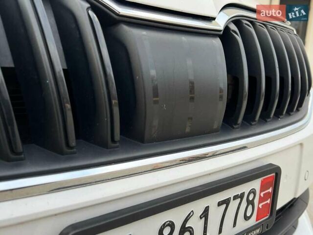 Белый Шкода Октавия, объемом двигателя 2 л и пробегом 193 тыс. км за 18700 $, фото 39 на Automoto.ua