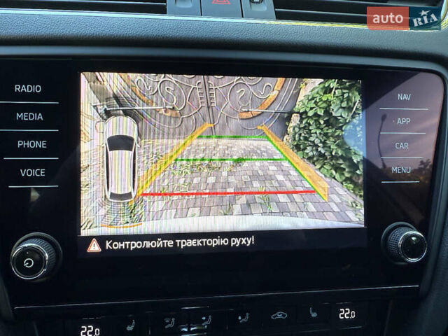 Білий Шкода Октавія, об'ємом двигуна 2 л та пробігом 199 тис. км за 16250 $, фото 53 на Automoto.ua