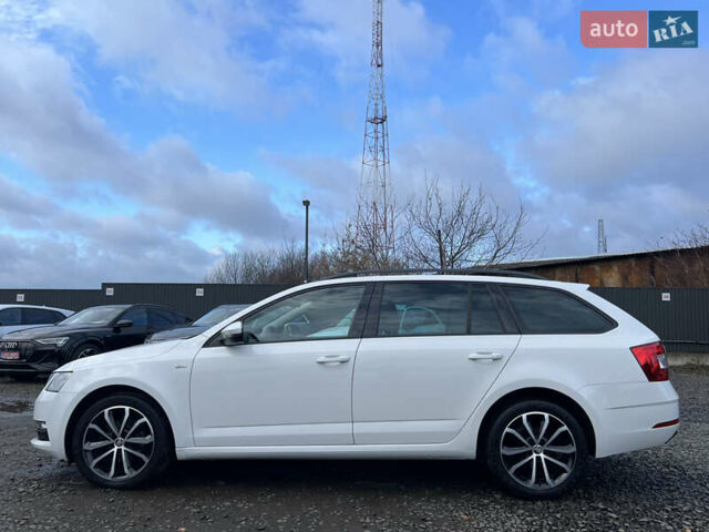 Белый Шкода Октавия, объемом двигателя 2 л и пробегом 200 тыс. км за 17456 $, фото 4 на Automoto.ua
