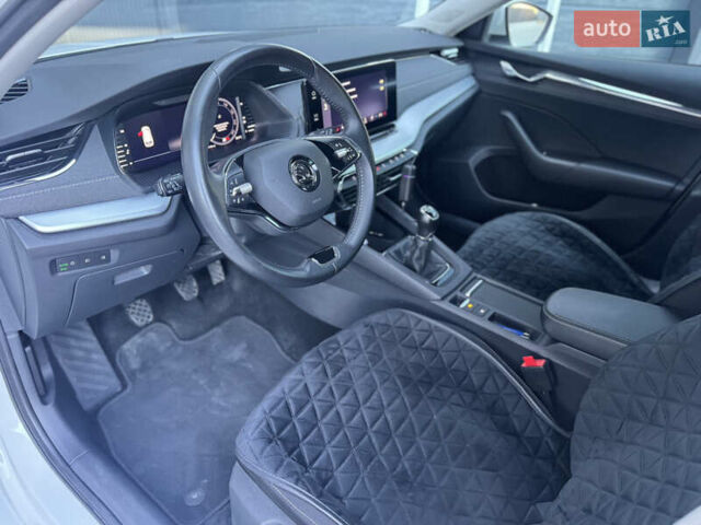 Шкода Октавия 2020 в Мукачеве на Automoto.ua Белый Шкода Октавия, объемом двигателя 2 л и пробегом 217 тыс. км за 18700 $, фото 40 на Automoto.ua