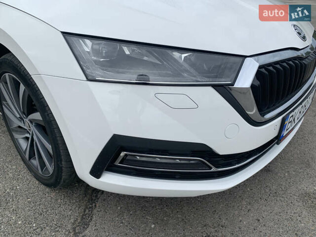 Шкода Октавия 2020 в Харькове на Automoto.ua Белый Шкода Октавия, объемом двигателя 1.97 л и пробегом 204 тыс. км за 19300 $, фото 11 на Automoto.ua
