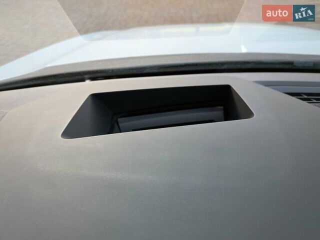 Шкода Октавия 2020 в Луцке на Automoto.ua Белый Шкода Октавия, объемом двигателя 1.97 л и пробегом 197 тыс. км за 23800 $, фото 49 на Automoto.ua