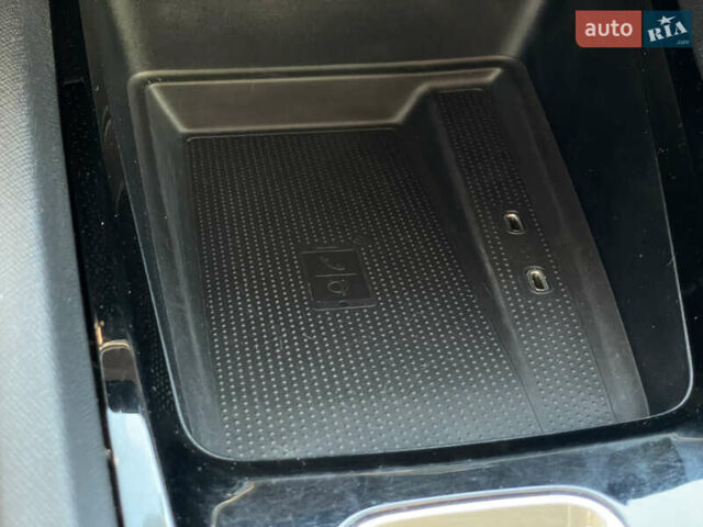 Шкода Октавия 2020 в Бердичеве на Automoto.ua Белый Шкода Октавия, объемом двигателя 2 л и пробегом 225 тыс. км за 21255 $, фото 51 на Automoto.ua